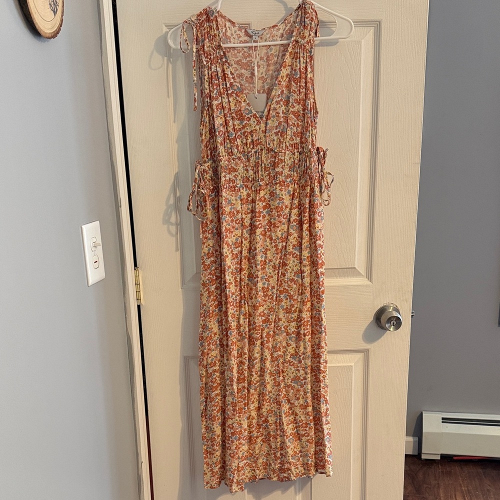 Rails Floral Maxi Dress in Peach, White and Blue